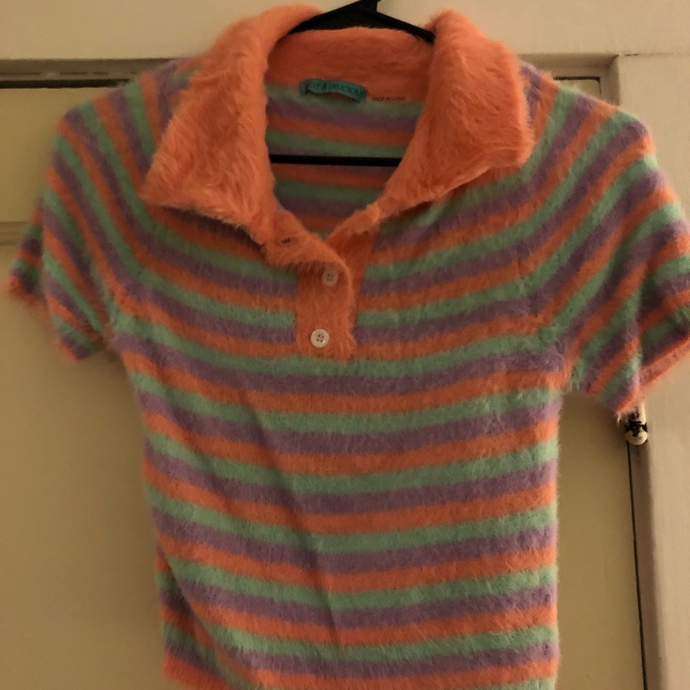 Fuzzy collared cropped top